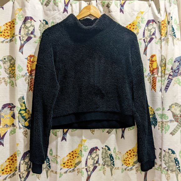 Beyond Yoga Sweaters - Beyond Yoga All Time Turtleneck - Black Sherpa